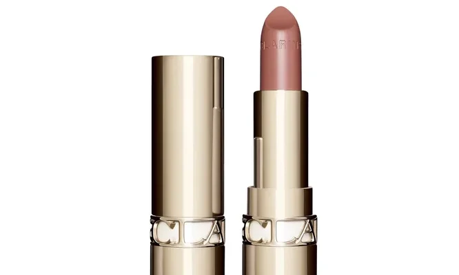 trendy v makiyazhe gub s ispolzovaniem pomady 1