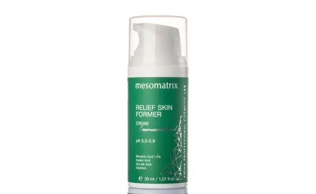 uvlazhnyayuschiy krem dlya litsa kak nanosit pod makiyazh